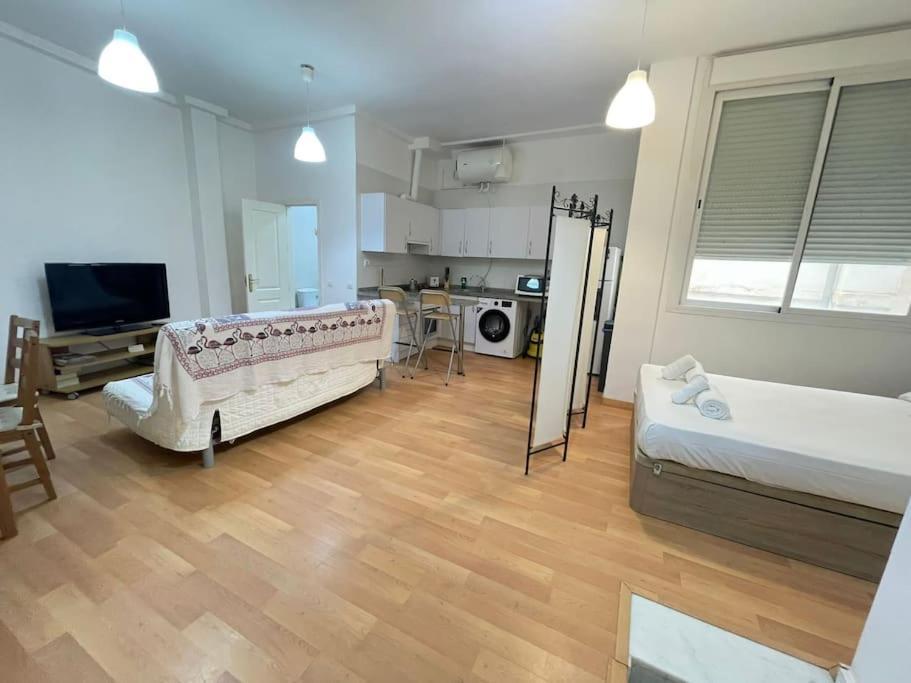 Nice Flat In Atarazanas - Souv Malaga Luaran gambar