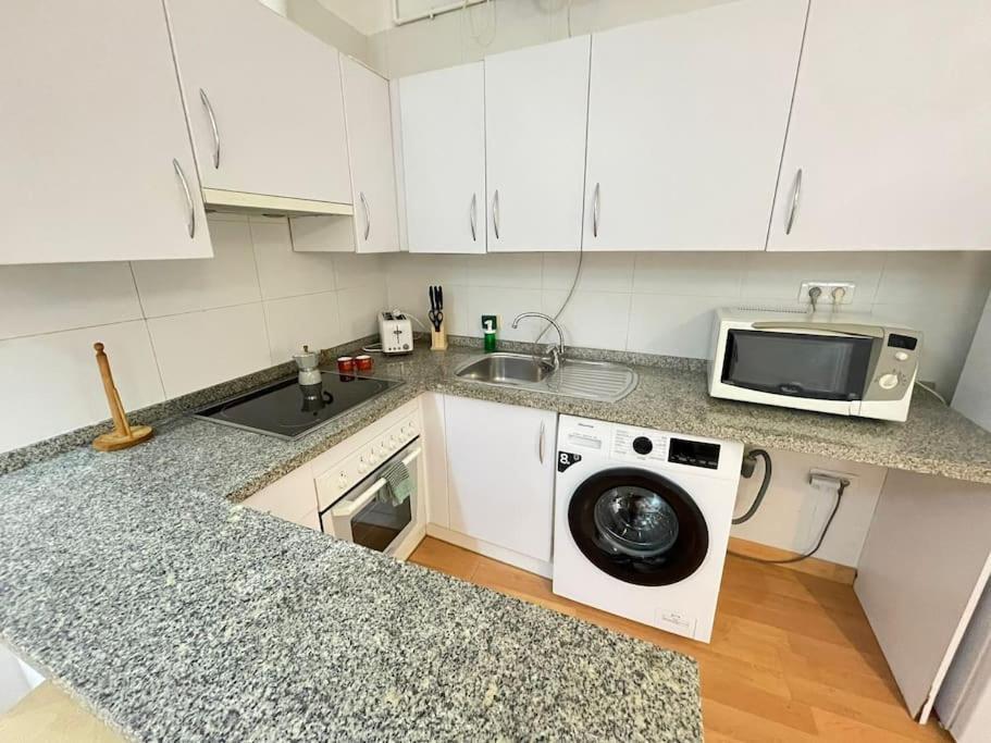 Nice Flat In Atarazanas - Souv Malaga Luaran gambar