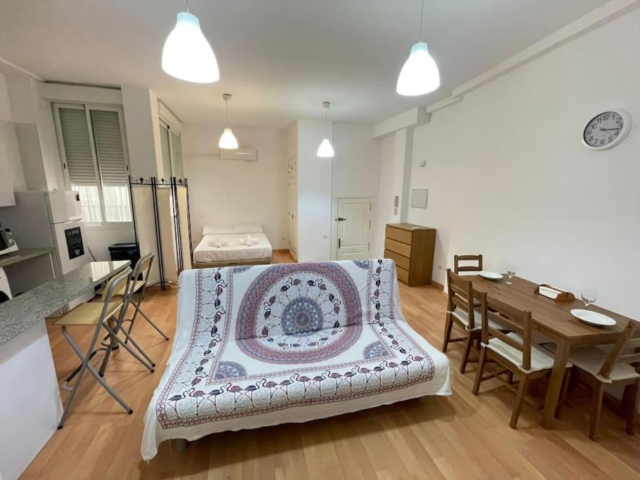 Nice Flat In Atarazanas - Souv Malaga Luaran gambar